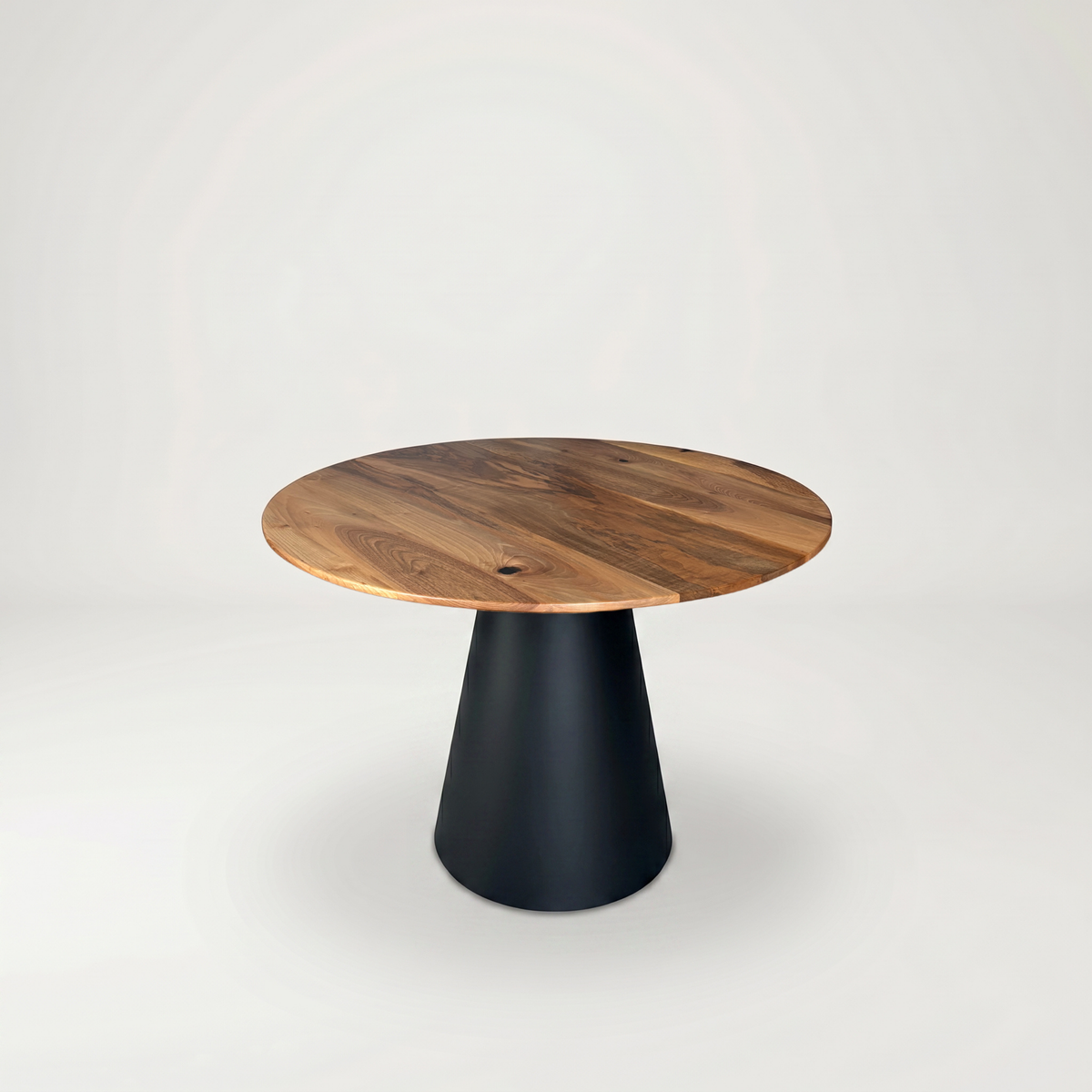 Masa de dining cu blat din nuc AX268 105cm